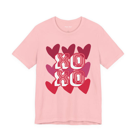 XO XO Heart Graphic Tee — Valentine’s Day Love Shirt
